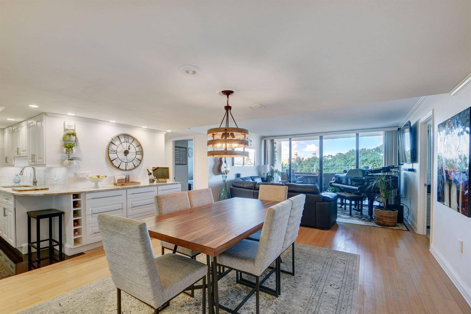 5600 N FlaglerWest Palm Beach - PALM BEACH HOUSE CONDO,Palm Beach House condo unit 307 - picture