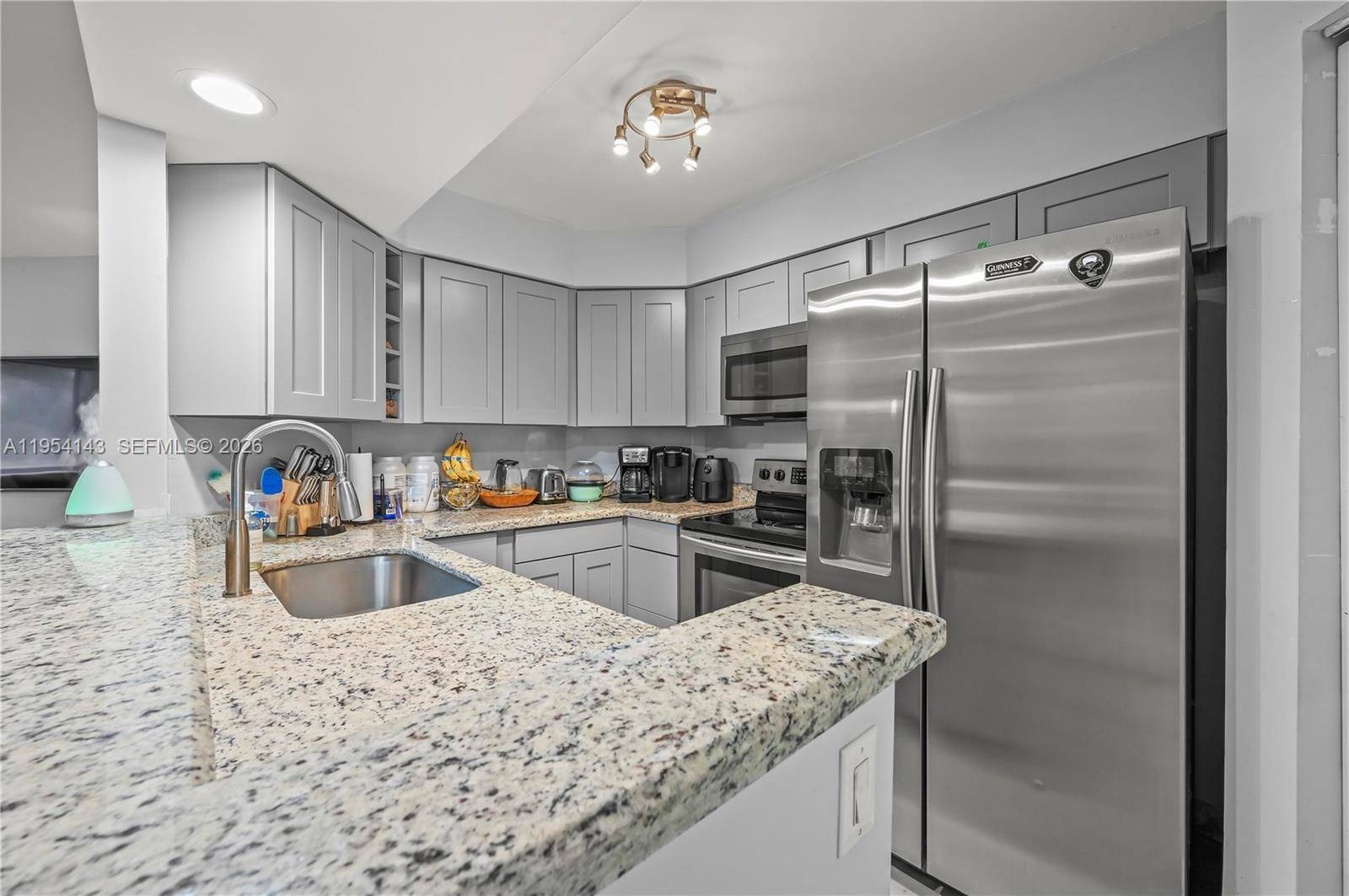 8058 NW 15th MnrPlantation - PARC VILLAGE CONDO condo unit 8058 - picture