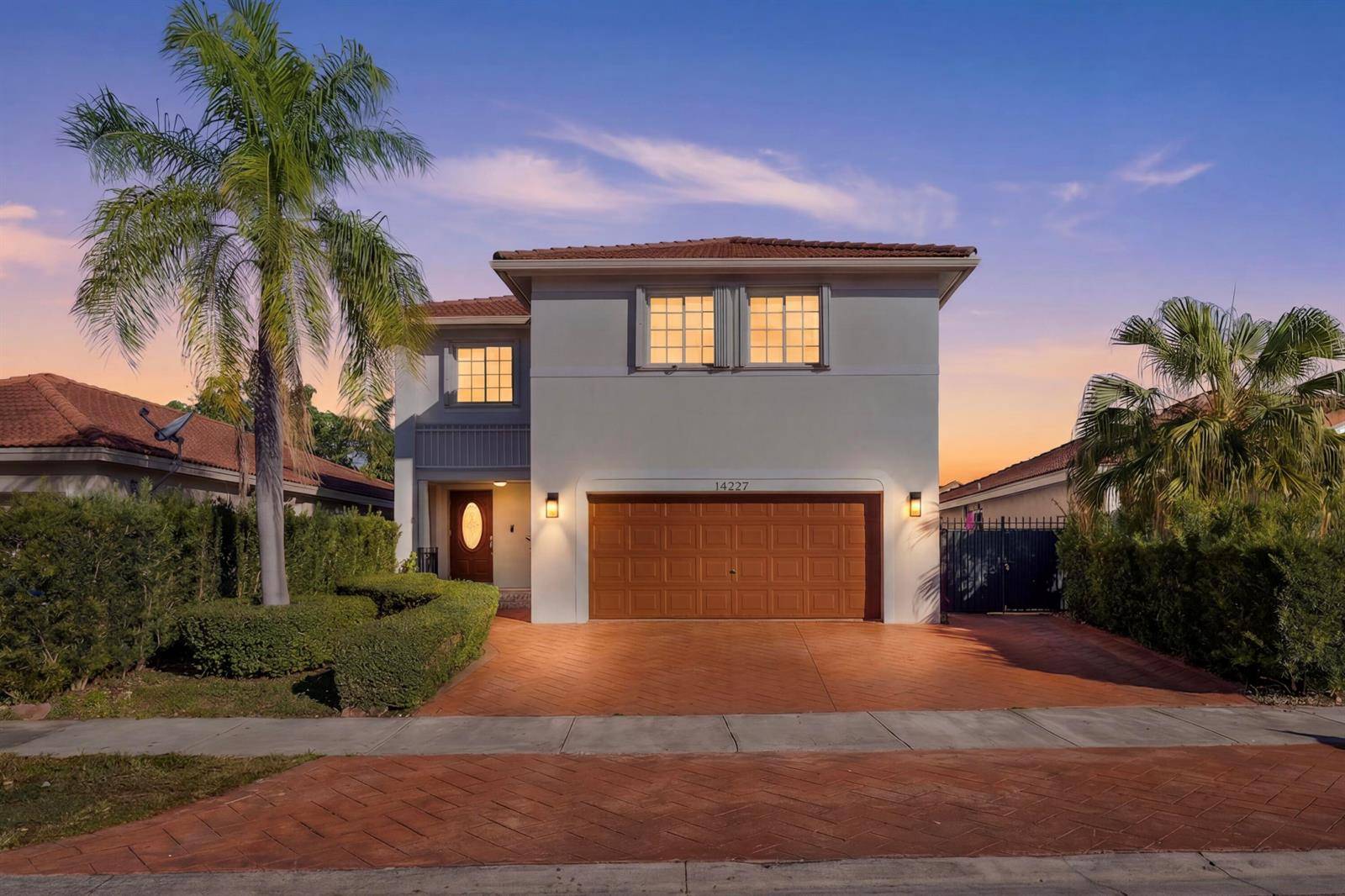 14277 SW 177thMiami - picture