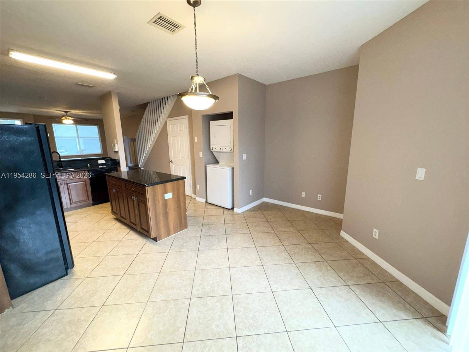 3622 Oleander TerRiviera Beach - picture