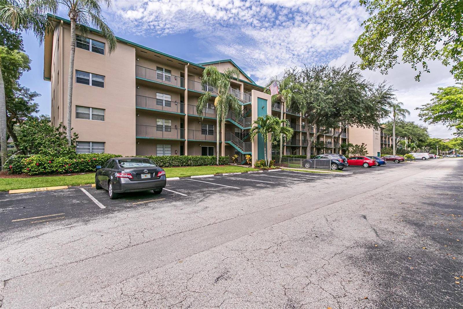 12600 SW 5thPembroke Pines - Century Village condo unit 408l - picture