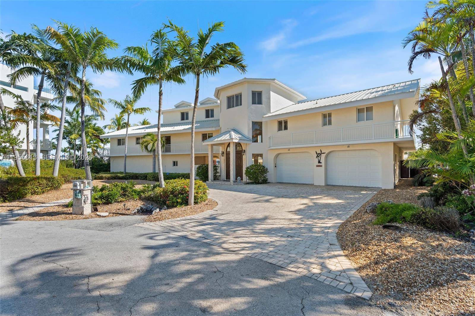 44 W Plaza Del LagoLower Keys - picture