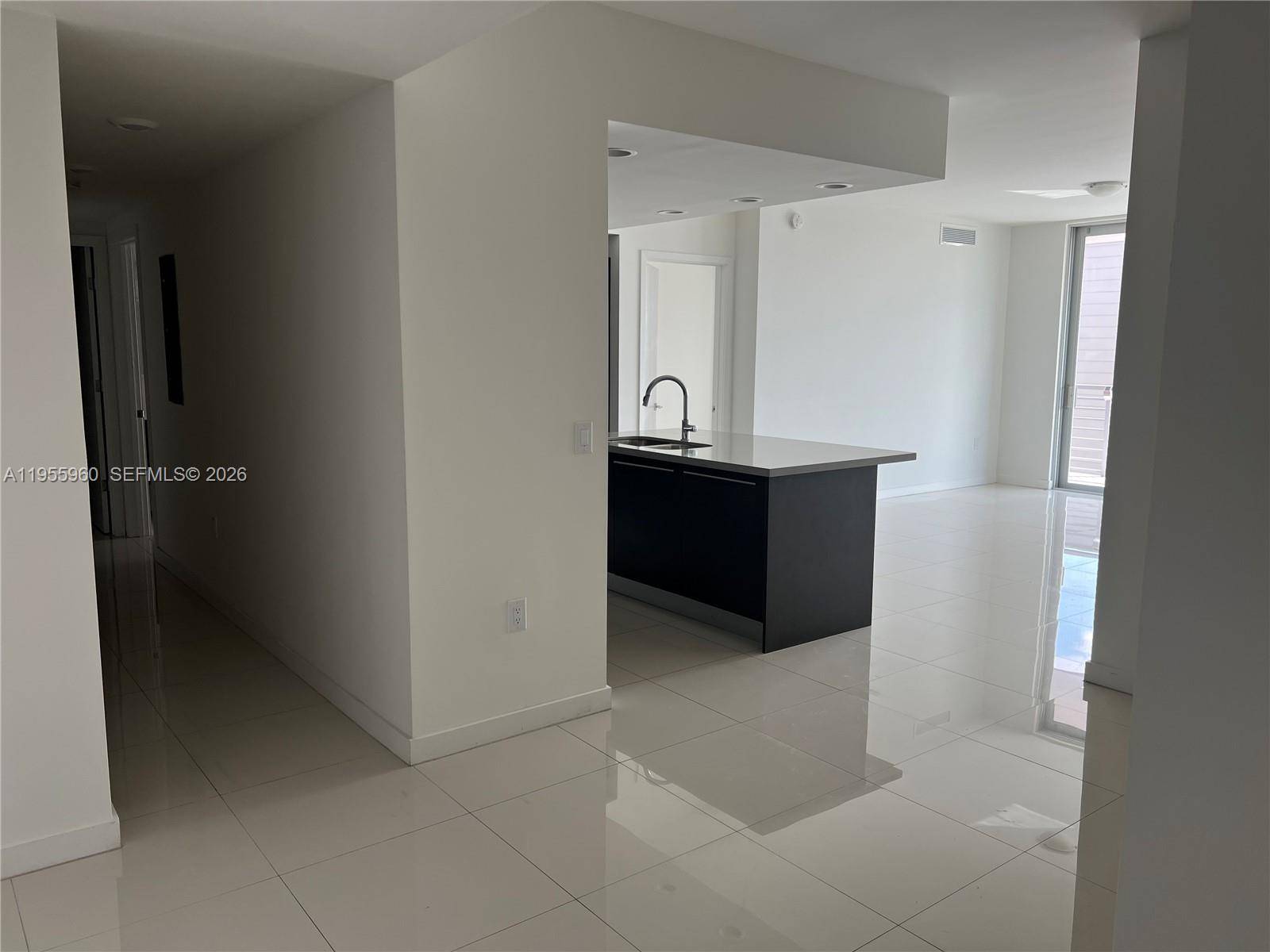 7661 NW 107th AveDoral - Condo/Co-Op/Annual,Condo condo unit 601 - picture