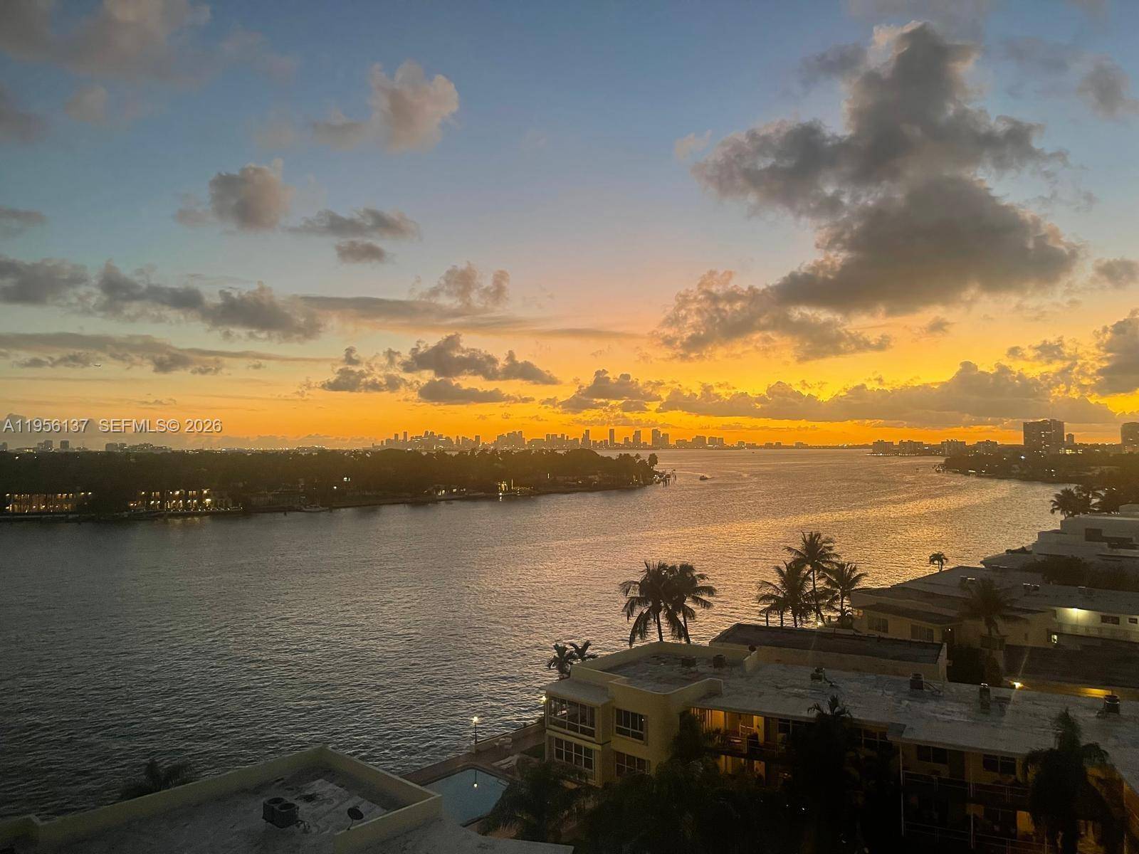 900 Bay DrMiami Beach - Condo 5+ Stories,Condo condo unit 821 - picture