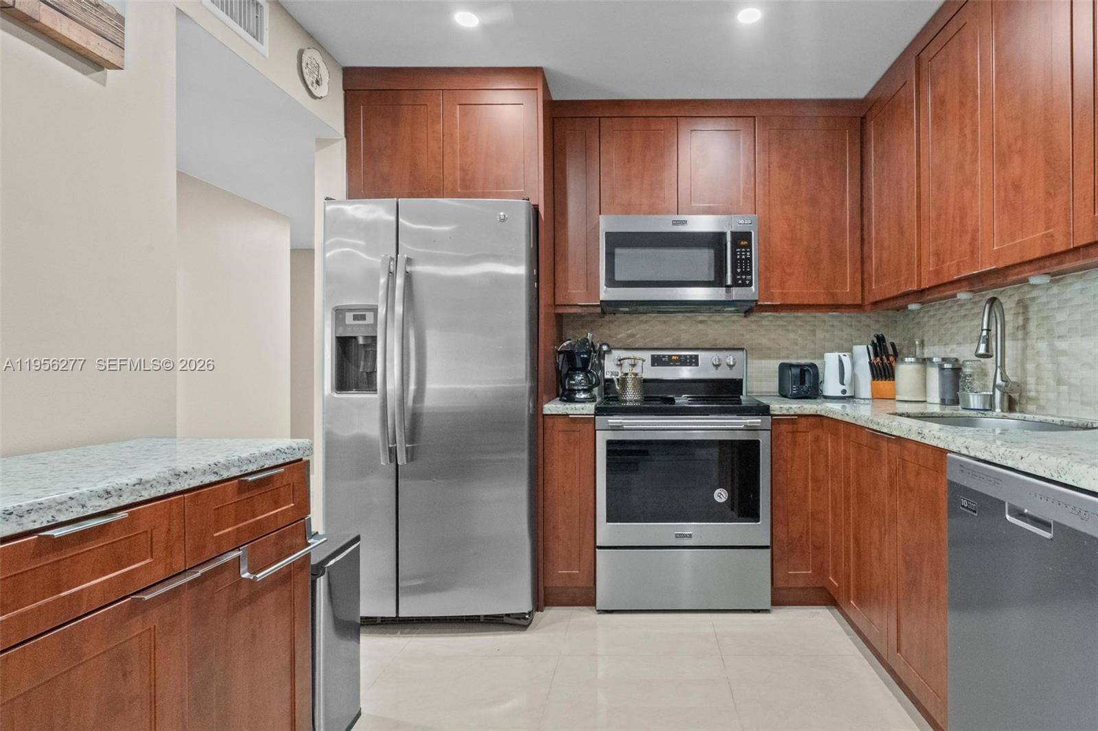 13810 SW 112th StMiami - Condo 1-4 Stories,Condo condo unit 102 - picture