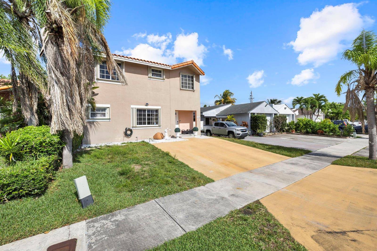 11951 SW 208thMiami - picture