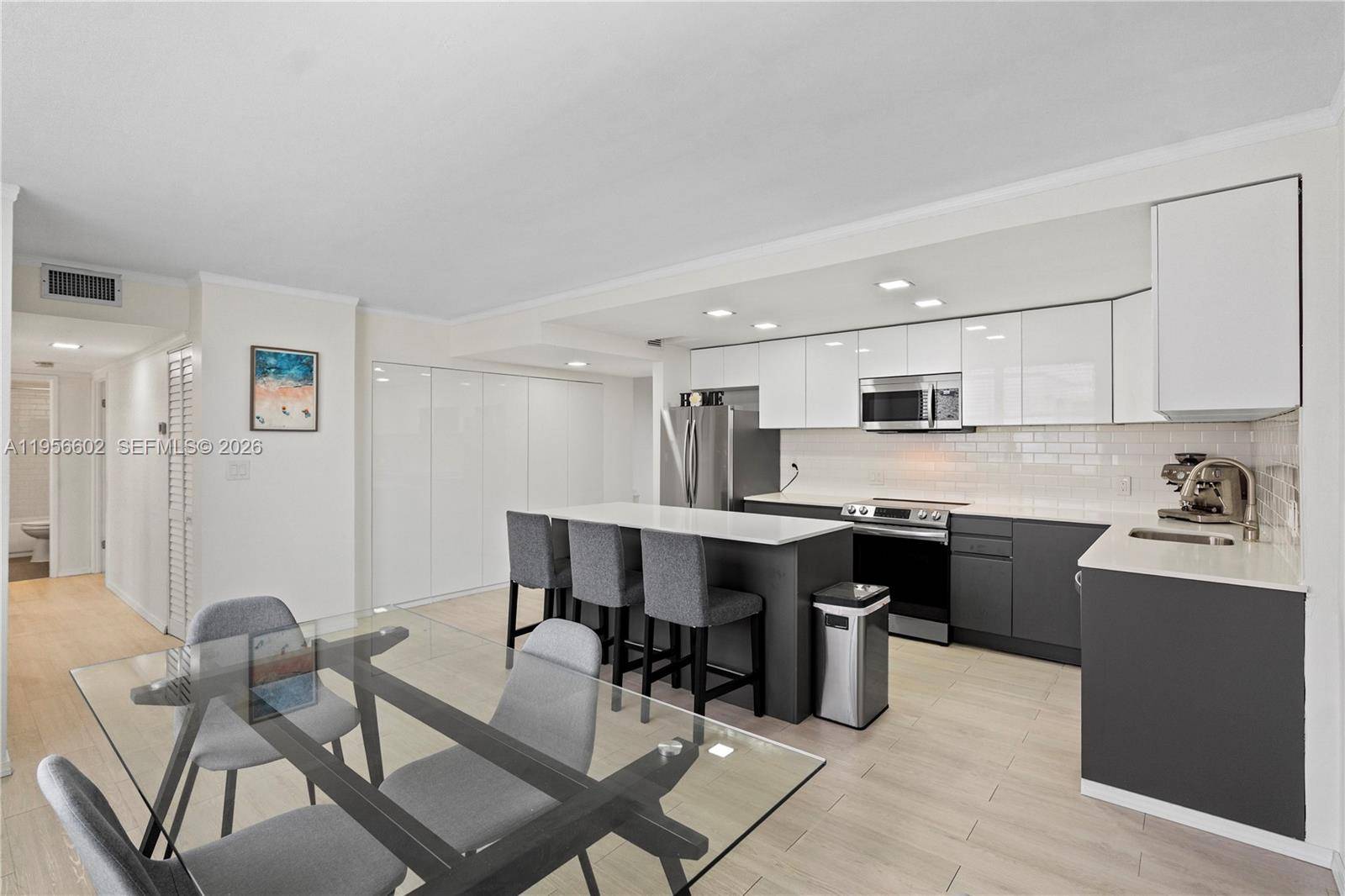 3440 NE 192nd StAventura - SOUTHVIEW AT AVENTURA CON,SOUTHVIEW AT AVENTUR condo unit 5P-A - picture