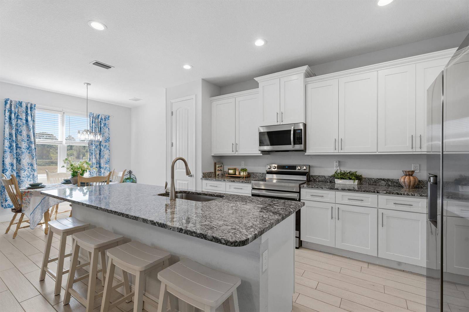 1568 SW AbacusPort St. Lucie - picture