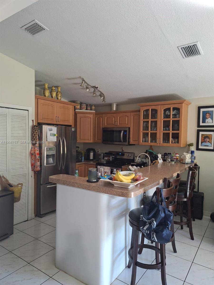 13822 SW 156th StMiami - picture