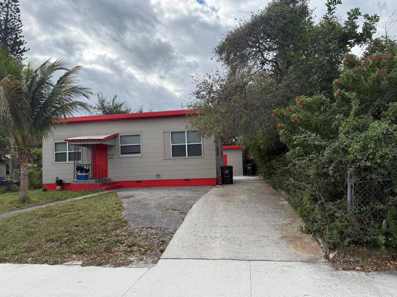 926 33rdWest Palm Beach - picture