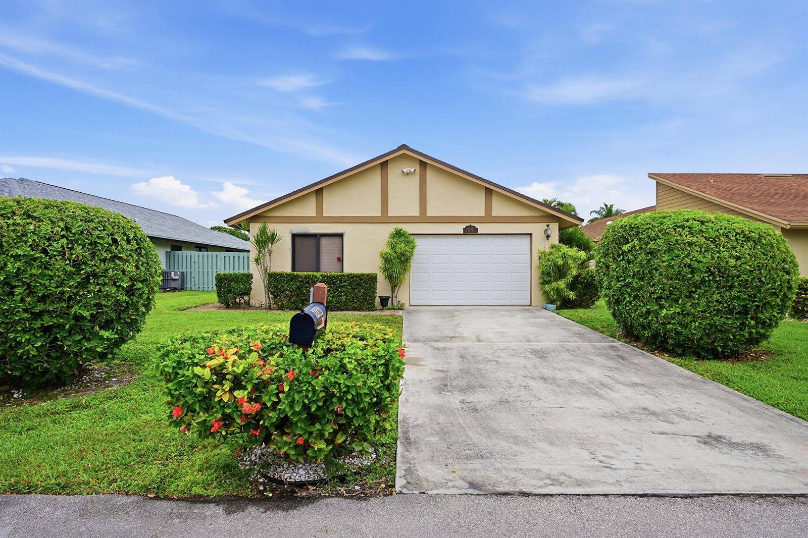 3135 NW 13thDelray Beach - picture