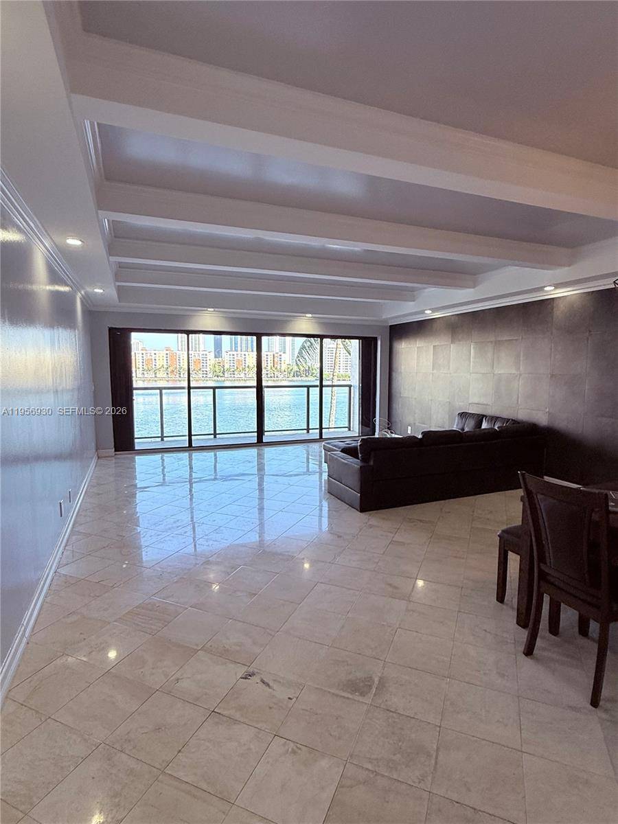 4000 NE 168th StNorth Miami Beach - Condo/Co-Op/Annual,Condo condo unit PH3A - picture