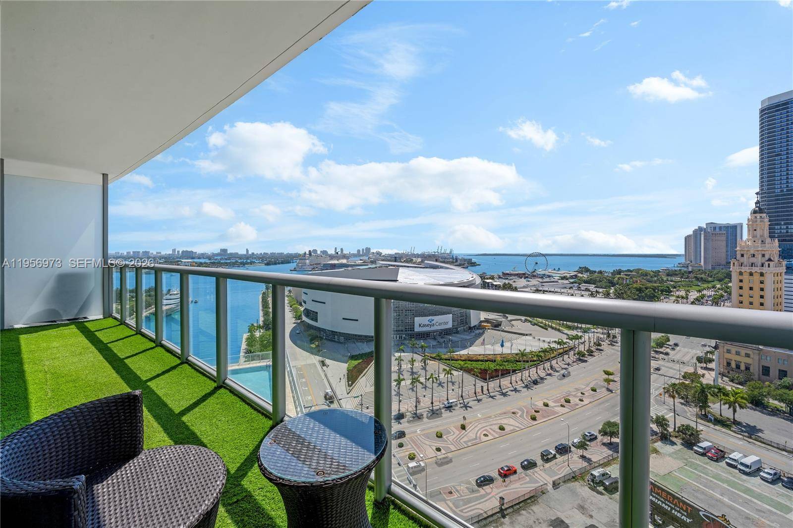 888 Biscayne BlvdMiami - Condo/Co-Op/Annual,Condo condo unit 1802 - picture
