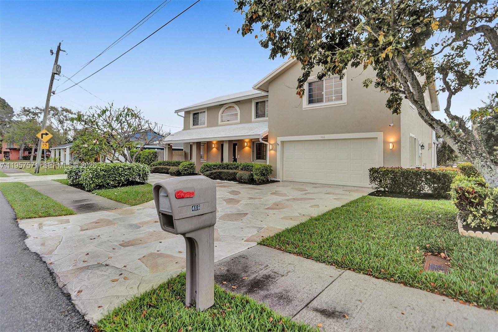 466 NE 8th AveDeerfield Beach - picture