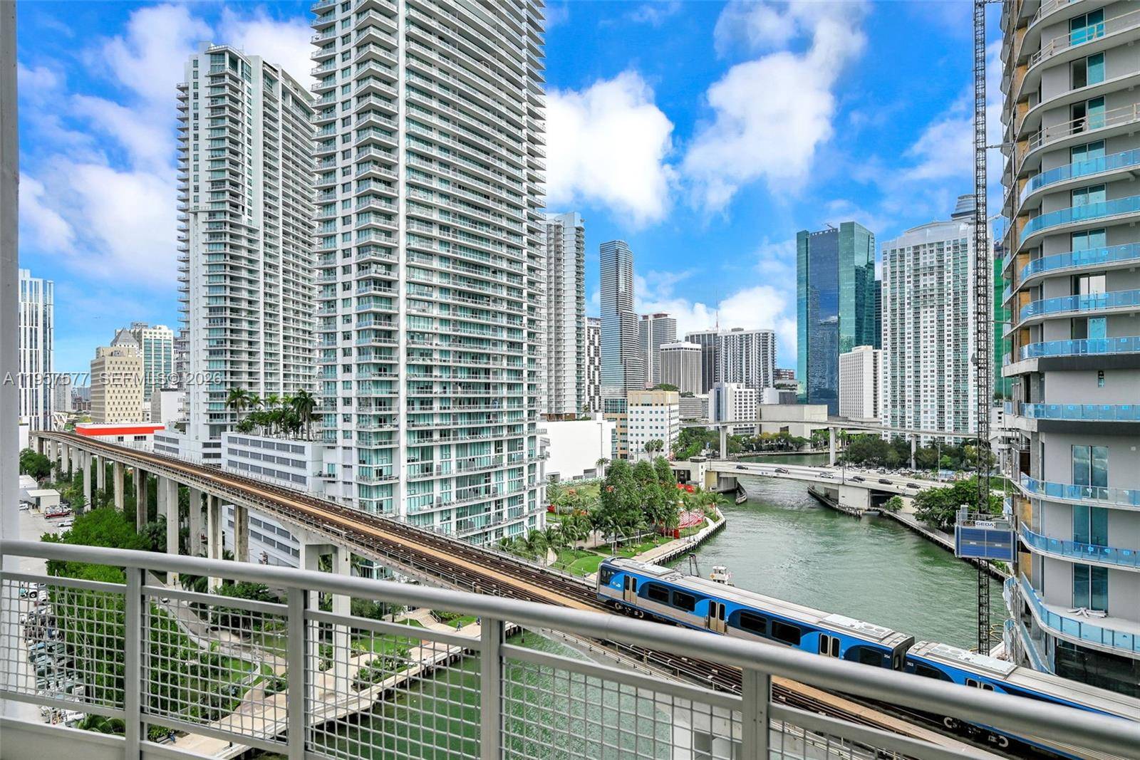 690 SW 1st CtMiami - Condo/Co-Op/Annual,Condo condo unit 1502 - picture