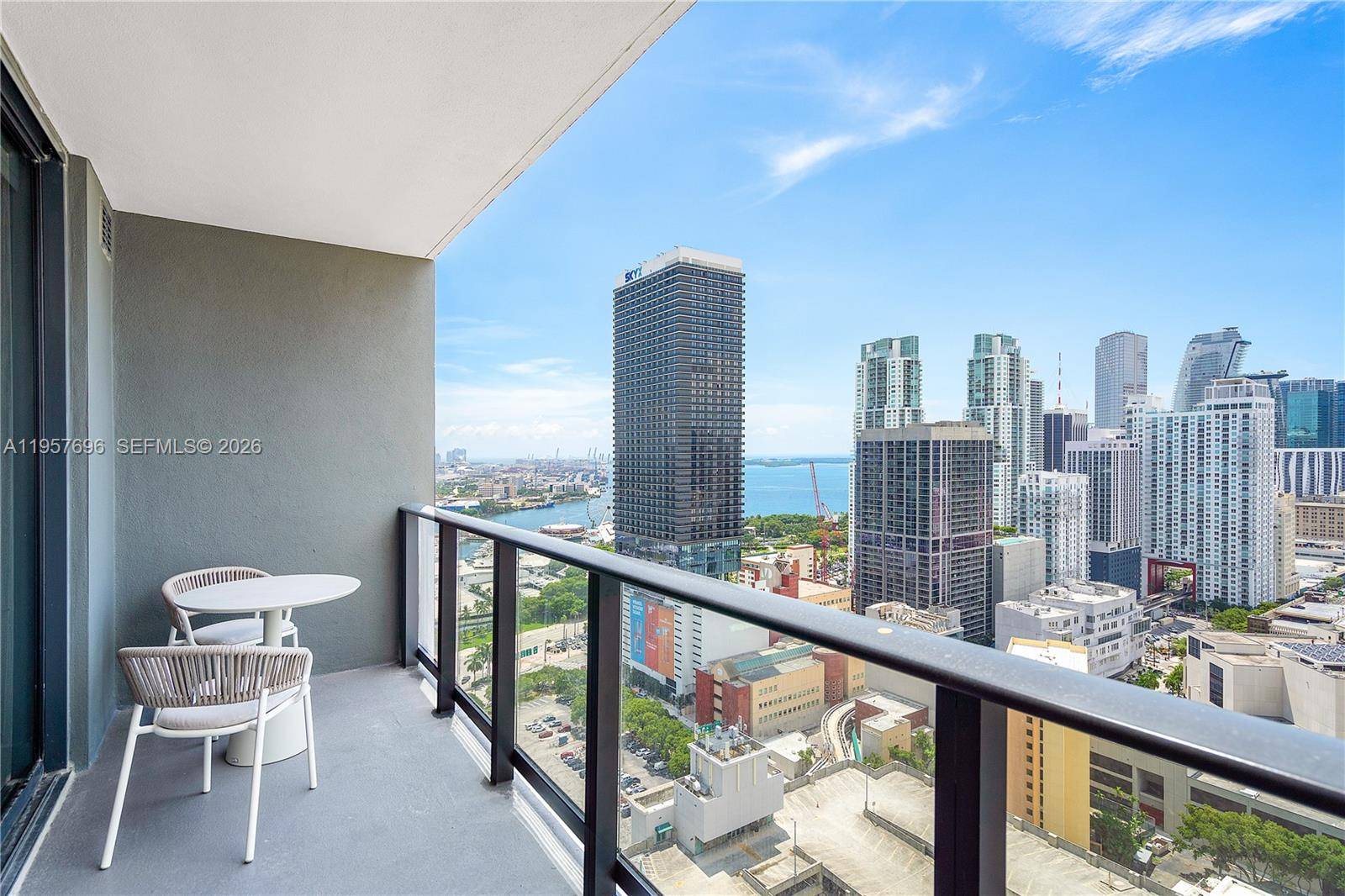 159 NE 6th StMiami - Condo/Co-Op/Annual,Condo condo unit 2707 - picture