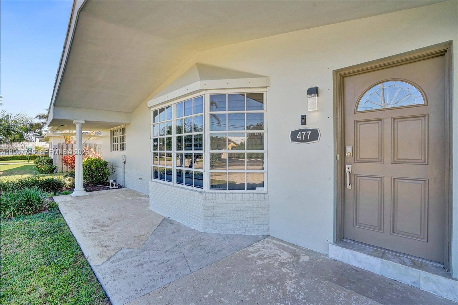 477 SE 17th TerDeerfield Beach - picture