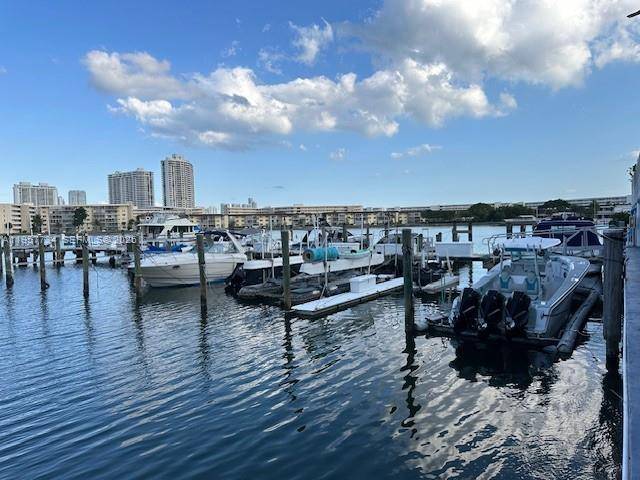 18041 Biscayne BlvdAventura - Condo/Co-Op/Annual,Condo condo unit 904 - picture