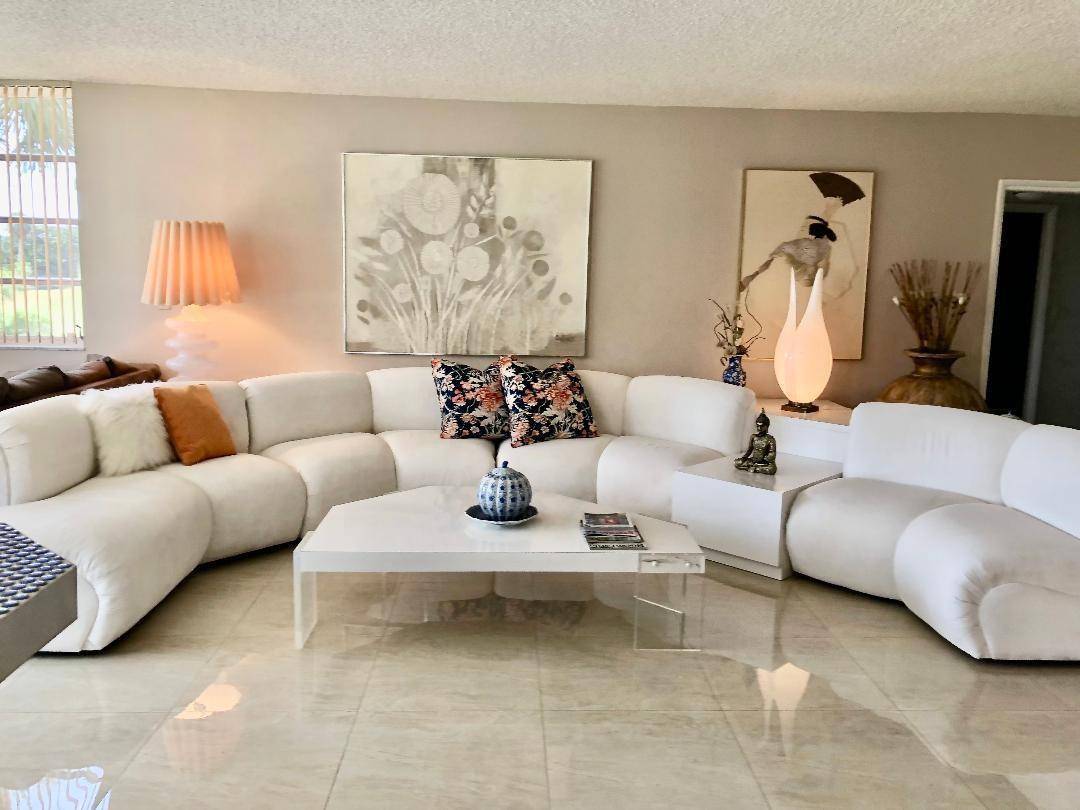 800 Cypress GrovePompano Beach - Palm Aire Cypress Grove,Palm-Aire condo unit 204 - picture