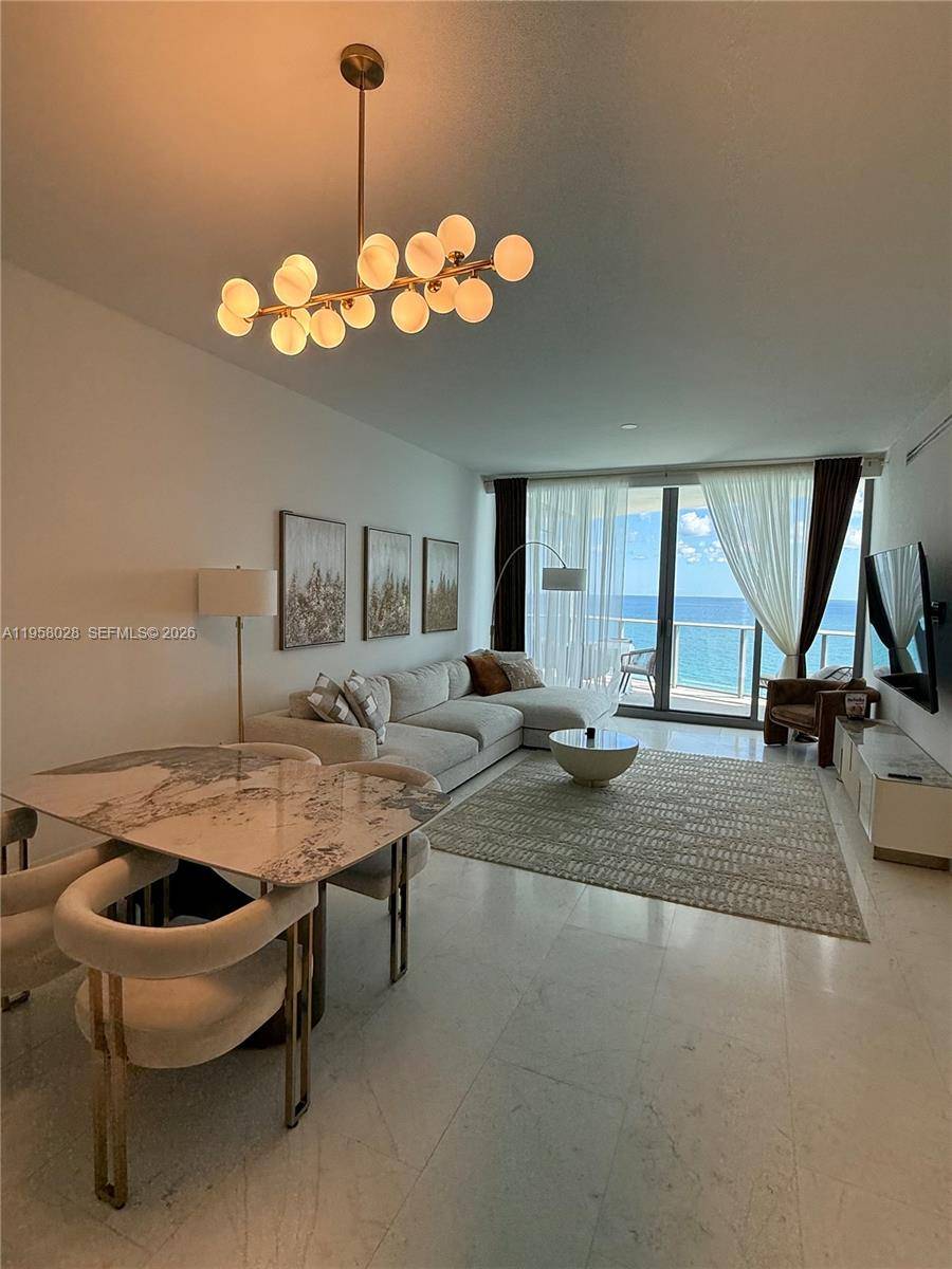 15701 Collins AveSunny Isles Beach - Condo/Co-Op/Annual,Condo condo unit 1703 - picture