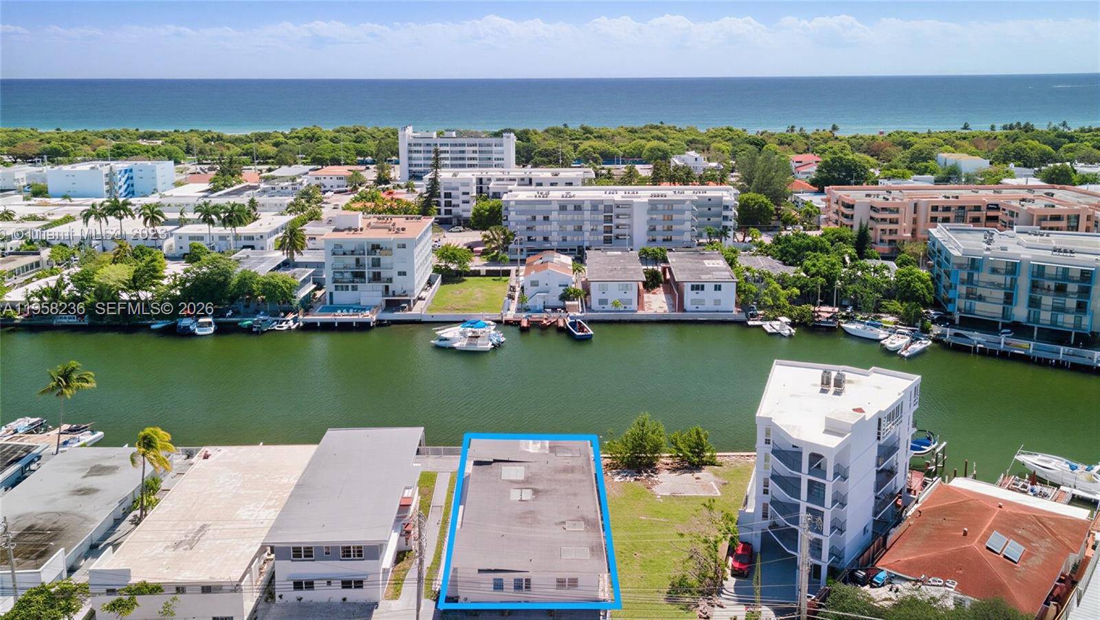 8135 Crespi BlvdMiami Beach - picture