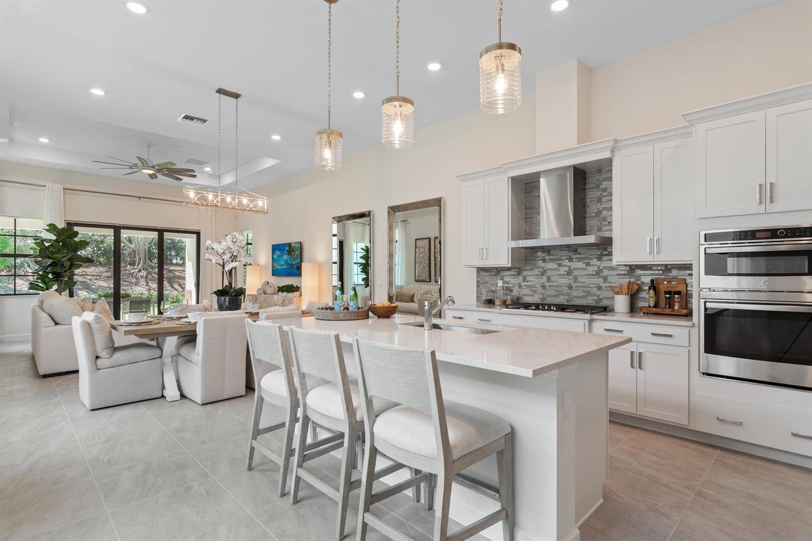 520 SE FascinoPort St. Lucie - picture