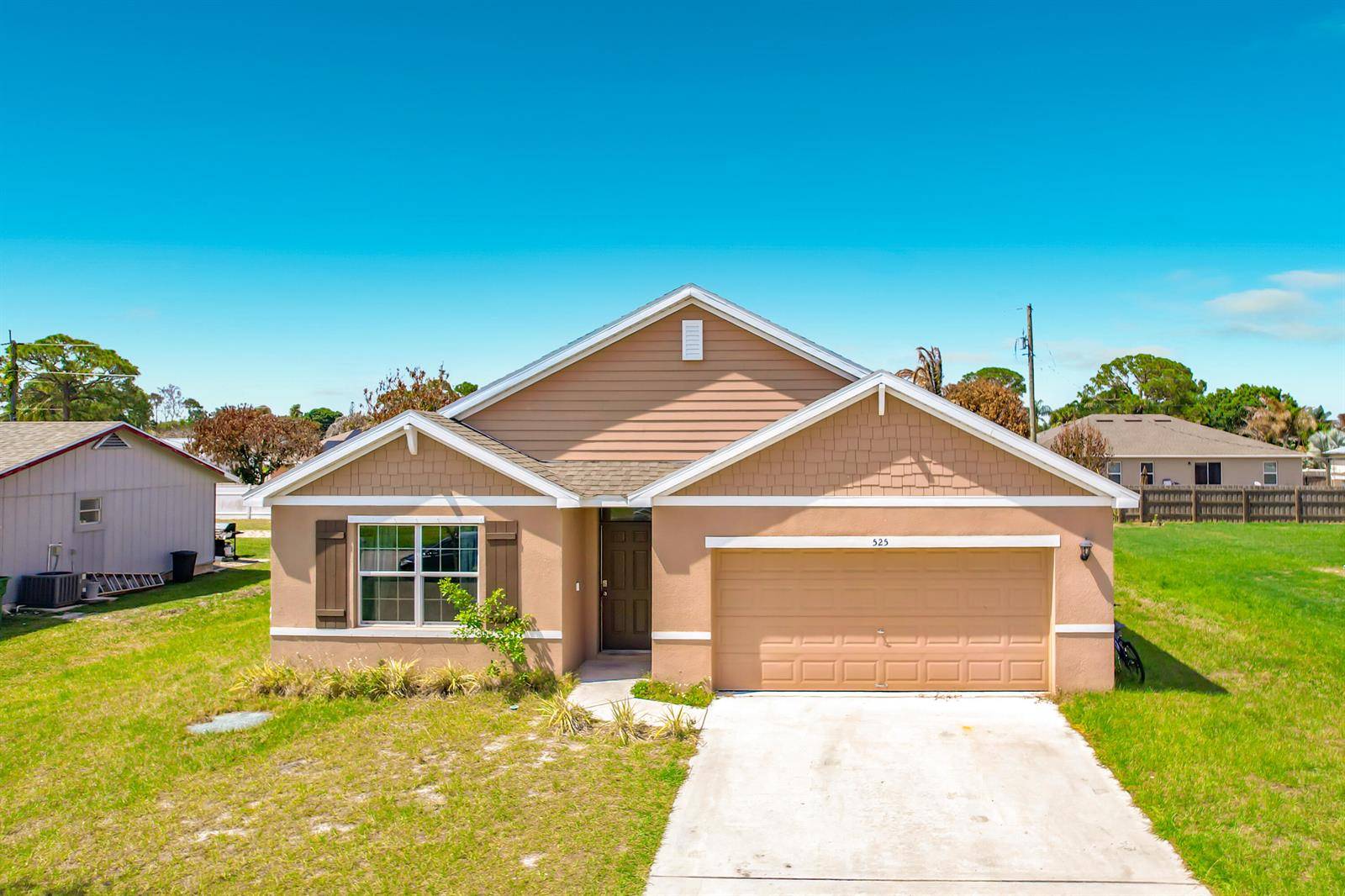 525 SW TwigPort St. Lucie - picture
