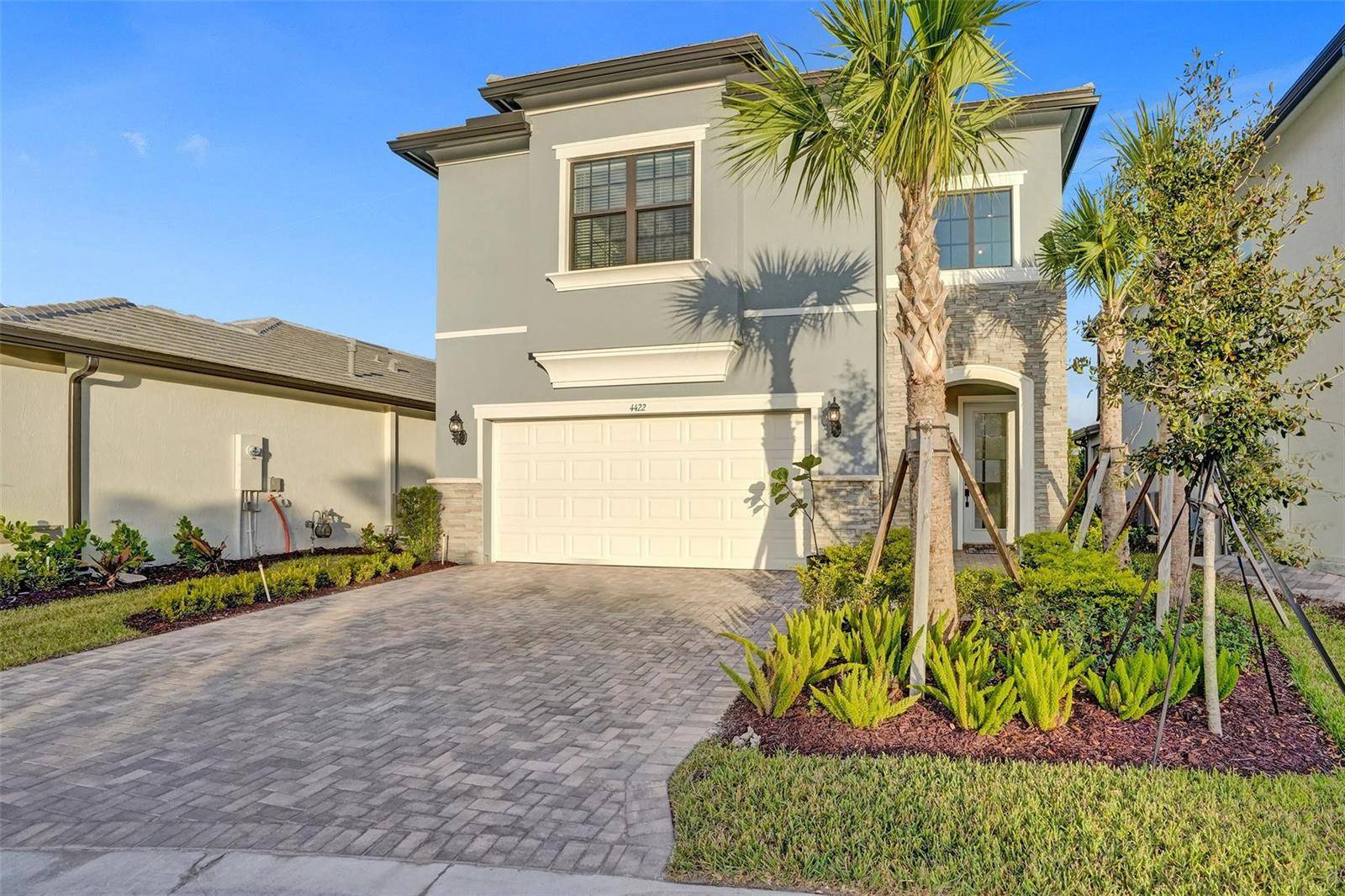 4422 S SilverwoodOakland Park - picture