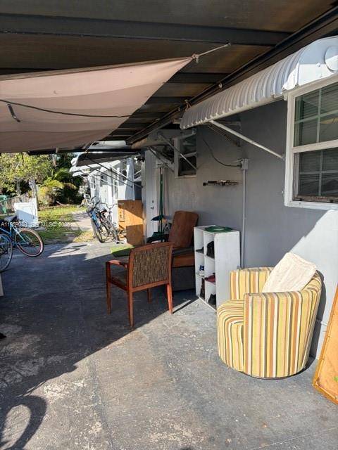 1913 SW Gardenia RdFort Lauderdale - picture