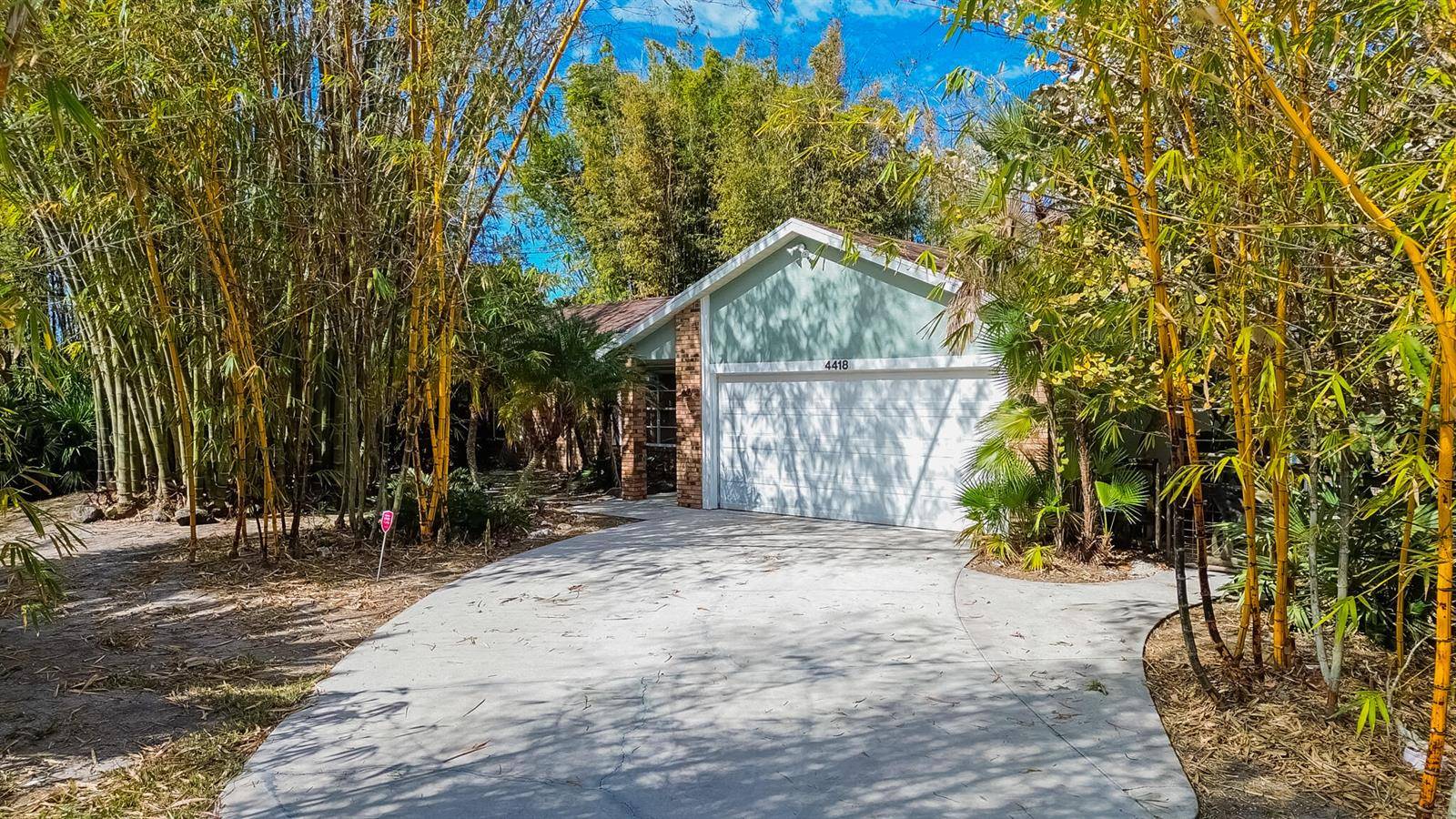 4418 SW FarmingtonPort St. Lucie - picture