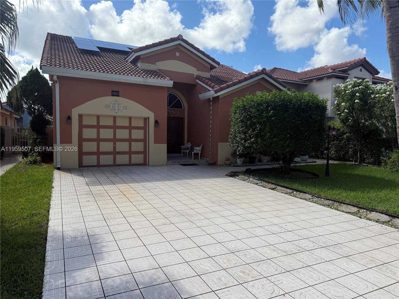 5320 NW 190th StMiami Gardens - picture