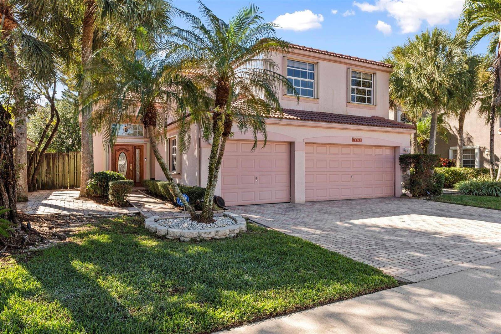 10320 NW 10thPlantation - picture