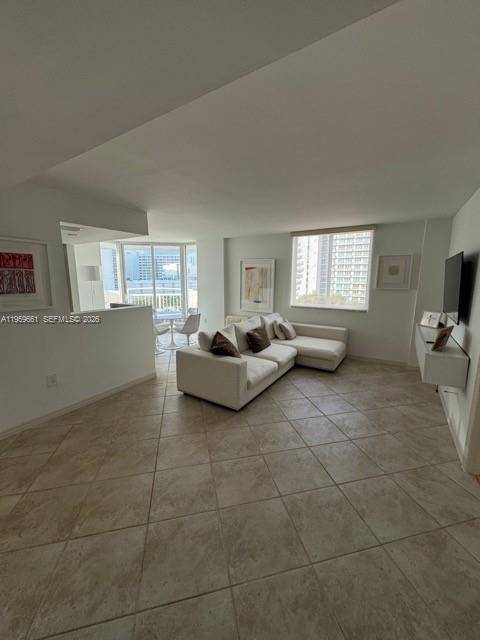 1621 Bay RdMiami Beach - Condo/Co-Op/Annual,Condo condo unit 708 - picture