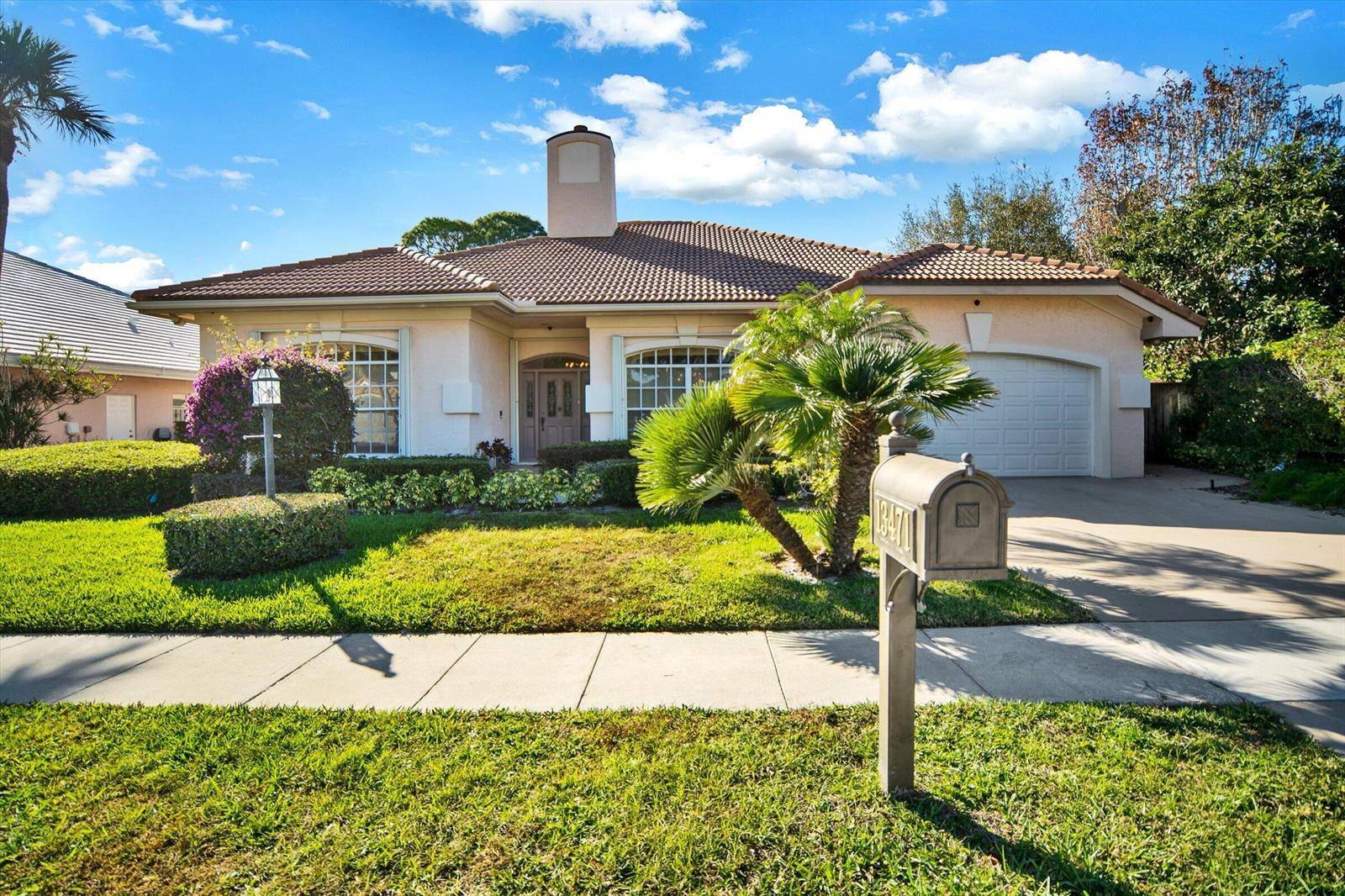 13471 Miles StandishPalm Beach Gardens - picture