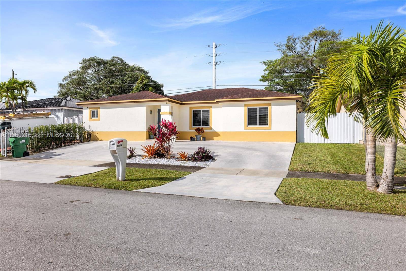 20814 SW 126th CtMiami - picture