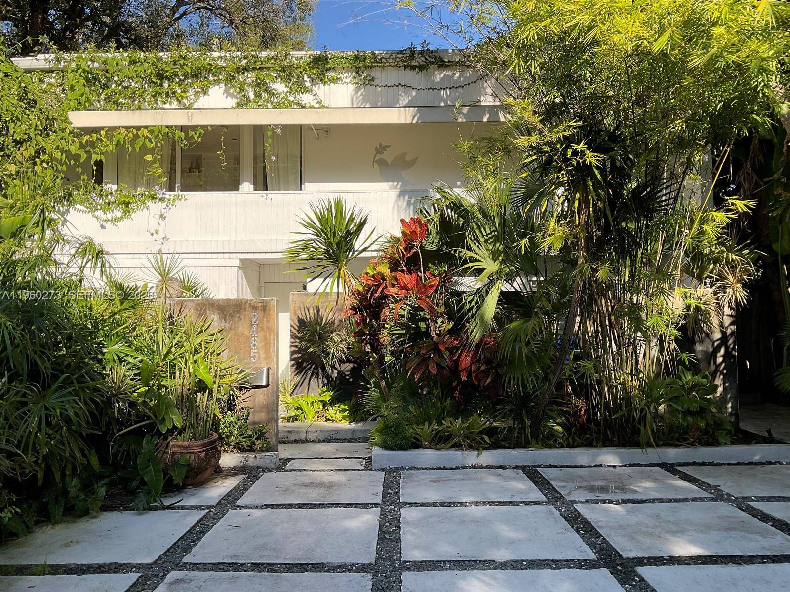 2485 Inagua AveMiami - picture