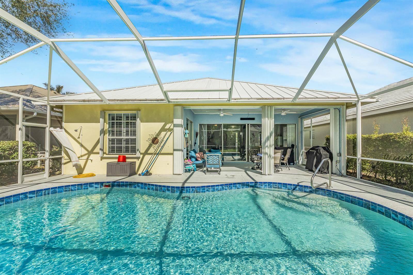 9421 PoincianaFort Pierce - picture