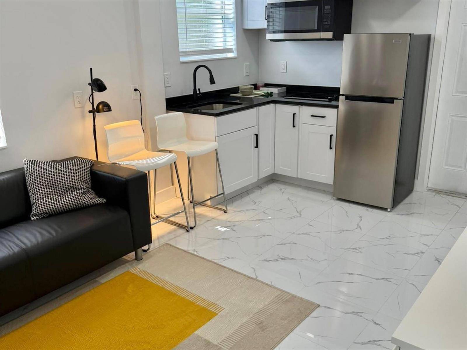 851 NW 4thPompano Beach - picture