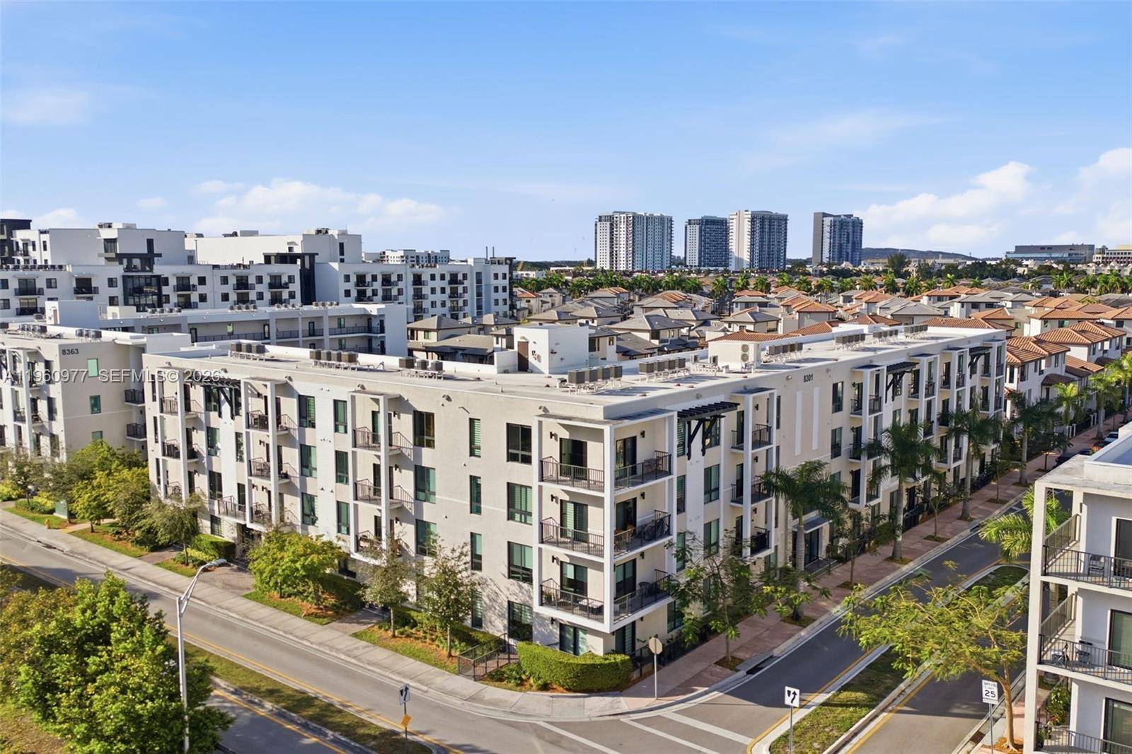 8301 NW 41st StDoral - Condo 1-4 Stories,Condo condo unit B-407 - picture