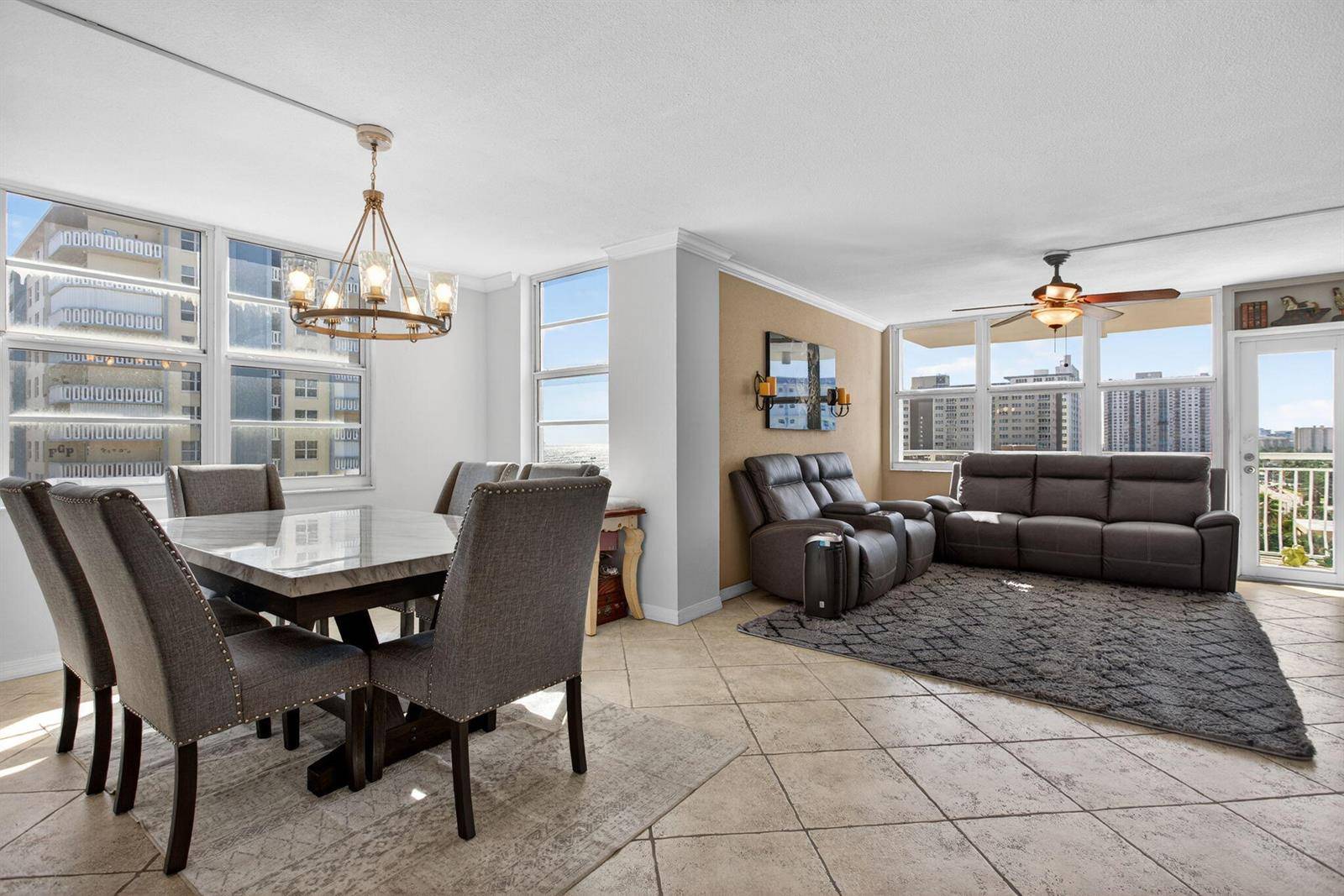 301 N OceanPompano Beach - NASSAU HOUSE CONDOMINIUM condo unit 1006 - picture