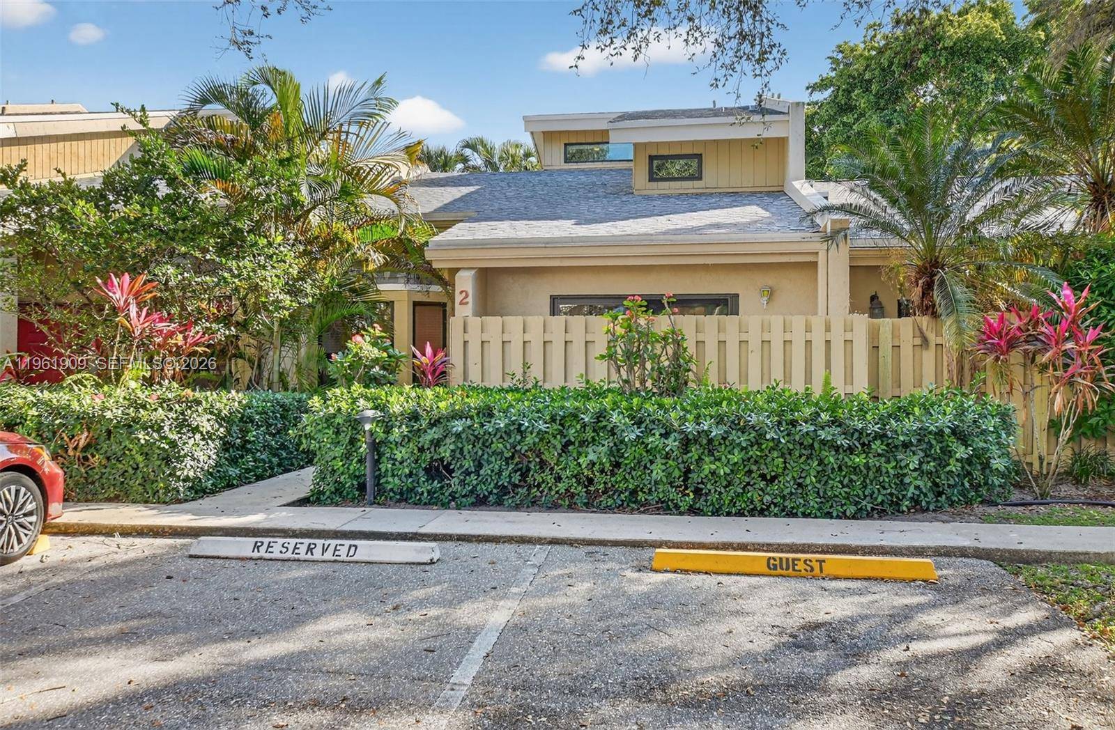 1400 NW 9th AveBoca Raton - Townhouse condo unit A-2 - picture