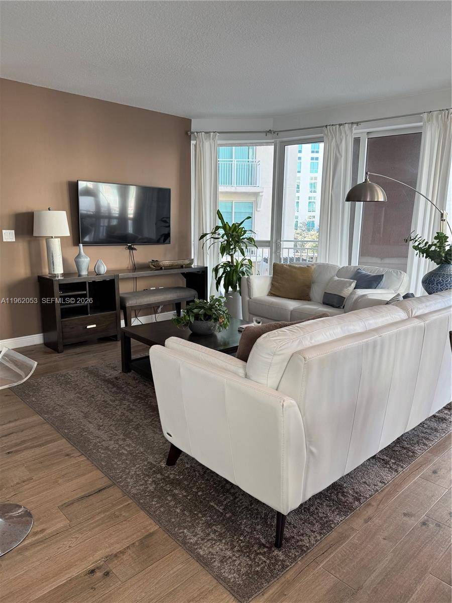 7275 SW 90th WayMiami - Condo/Co-Op/Annual,Condo condo unit 301 - picture