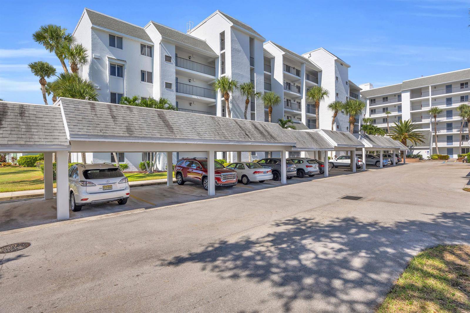 2400 S OceanFort Pierce - CATAMARAN LL CONDOMINIUM condo unit 7645 - picture