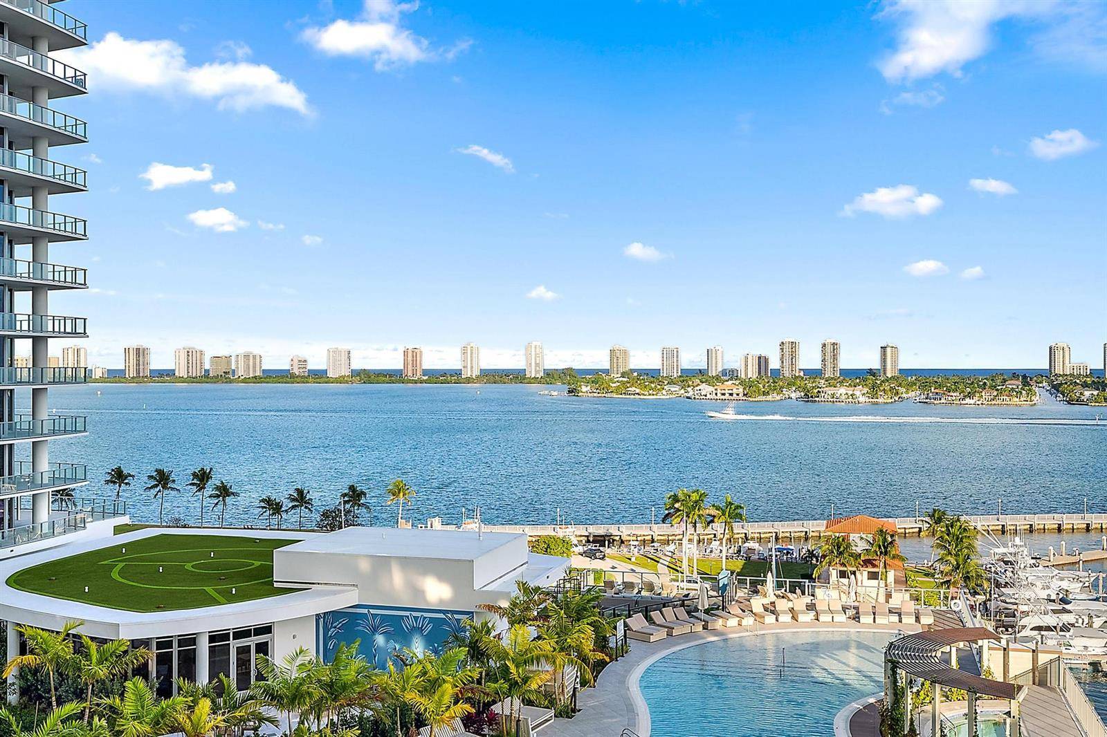 220 Lake ShoreLake Park - Nautilus 220 condo unit 1008 - picture