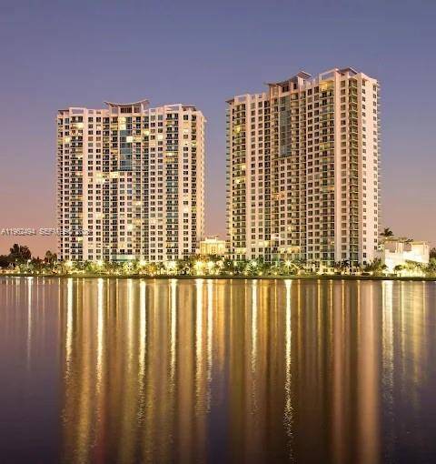2641 N Flamingo RdSunrise - TAO SAWGRASS CONDOMINIUM condo unit TH5N - picture
