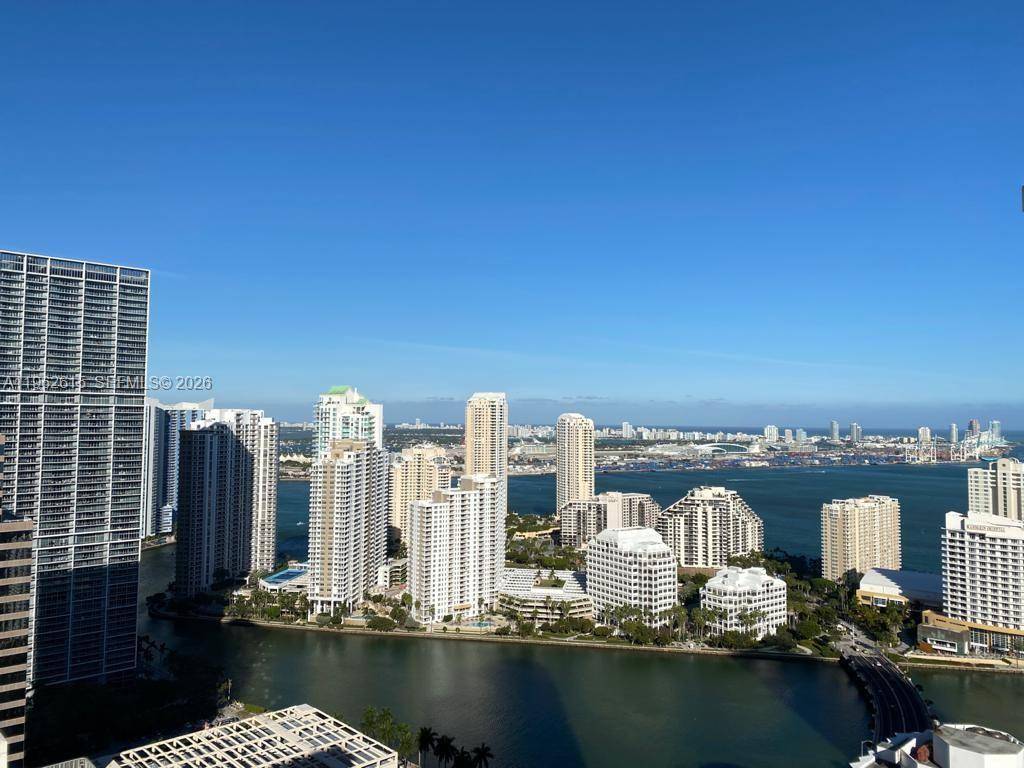 950 Brickell Bay DrMiami - Condo/Co-Op/Annual,Condo condo unit 4002 - picture