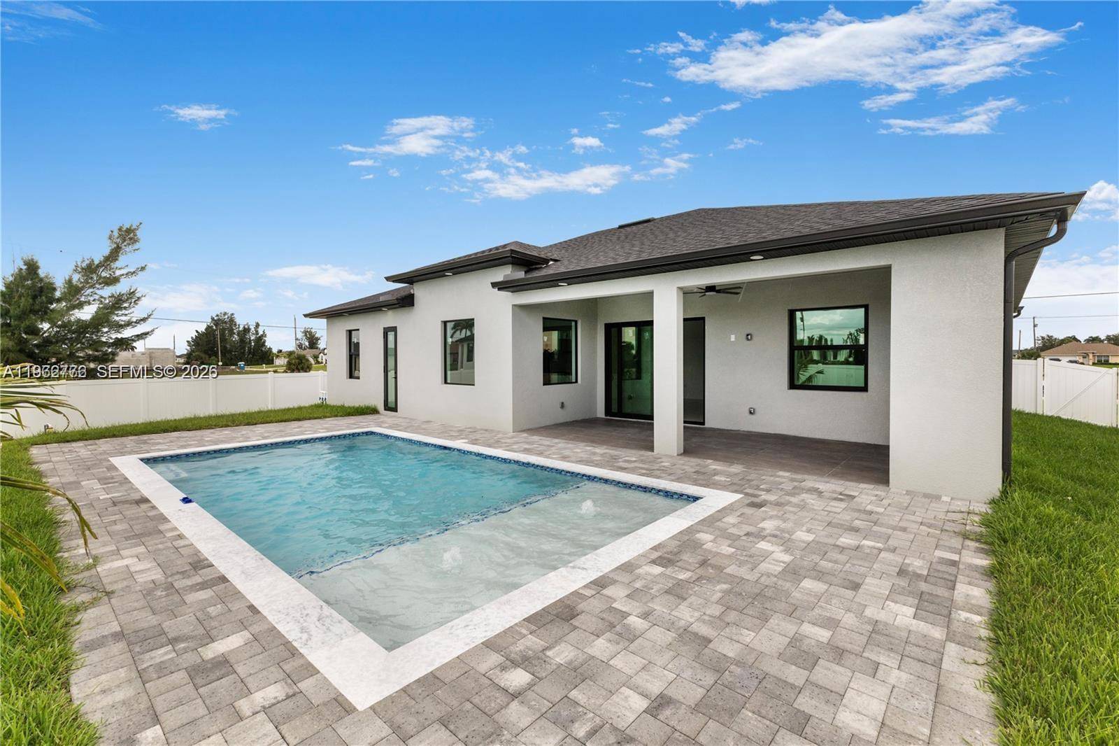 4330 NW 34th StCape Coral - picture