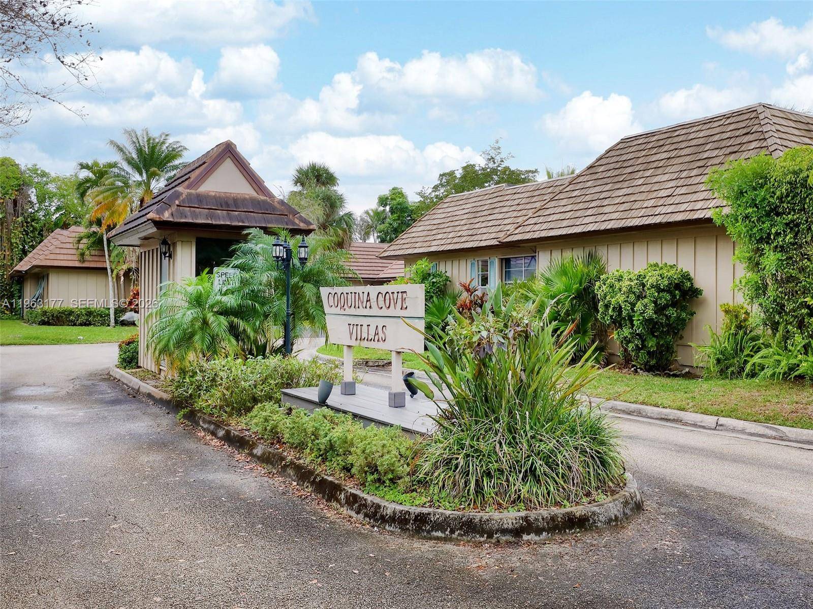 1901 Coquina WayCoral Springs - picture