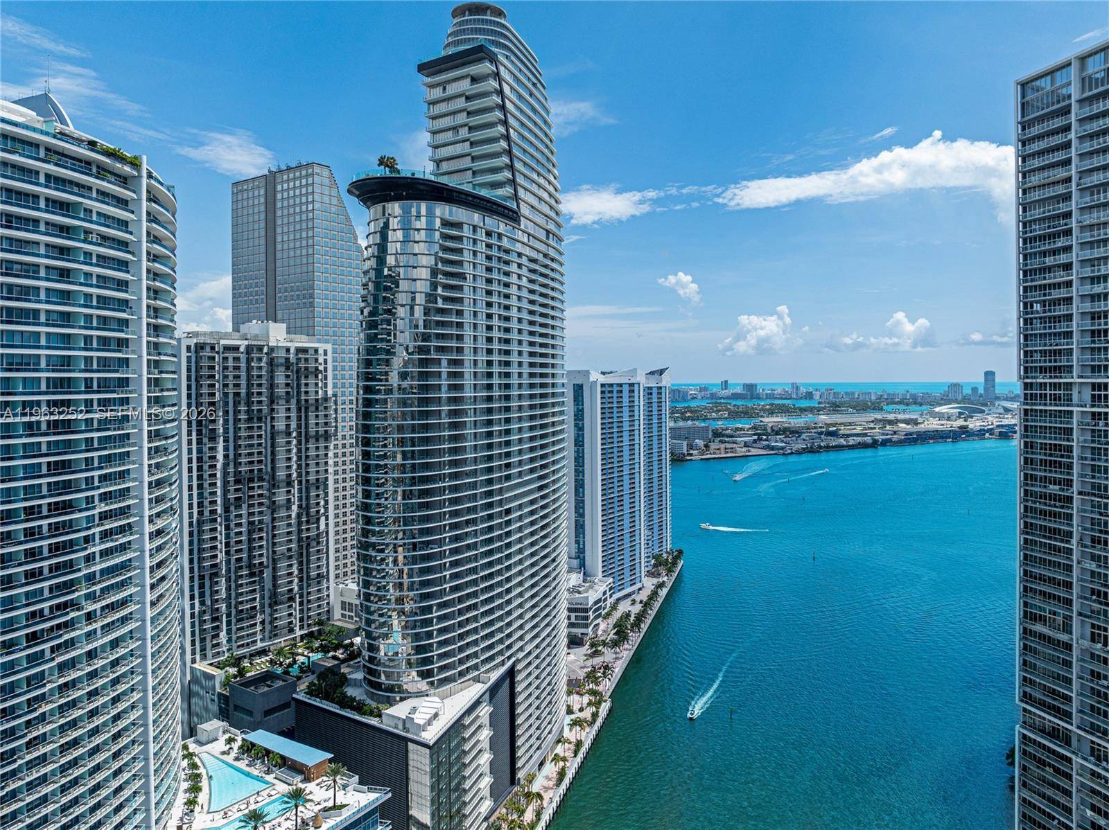 300 Biscayne Blvd WayMiami - Condo/Co-Op/Annual,Condo condo unit 4404 - picture