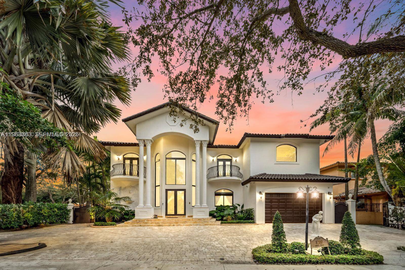 8200 NW 163rd StMiami Lakes - picture